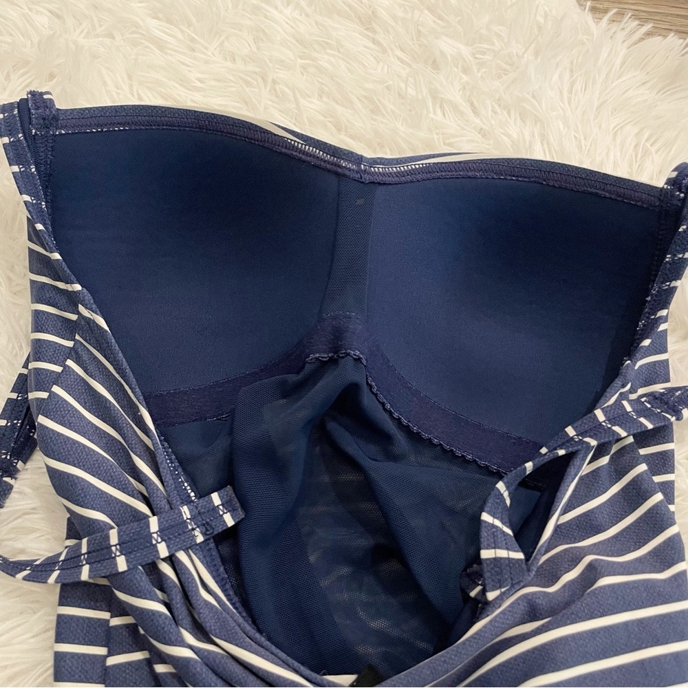 NIPTUCK Swimsuit Navy Stripe 6 Slimming Ruched Small Nautical Coastal - Picture 11 of 12